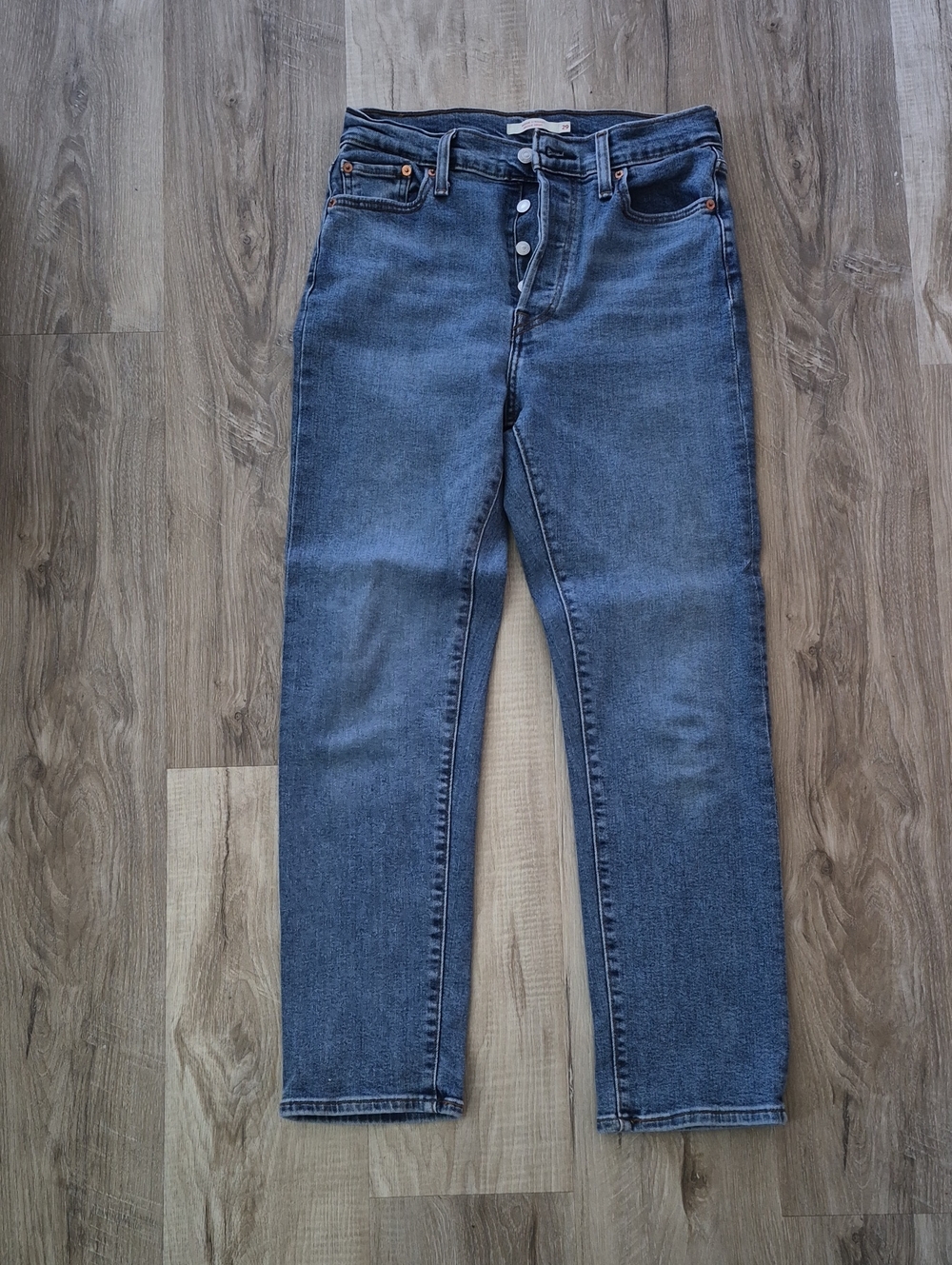 Levi's Wedgie Straight-Leg Jeans in Medium Blue Wash